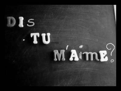 dis tout a crucru :(